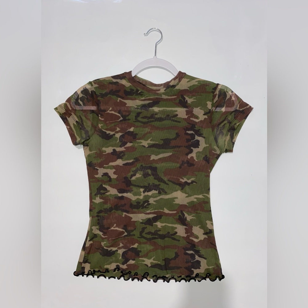 Sweet Pea Camouflage Women’s T-Shirt